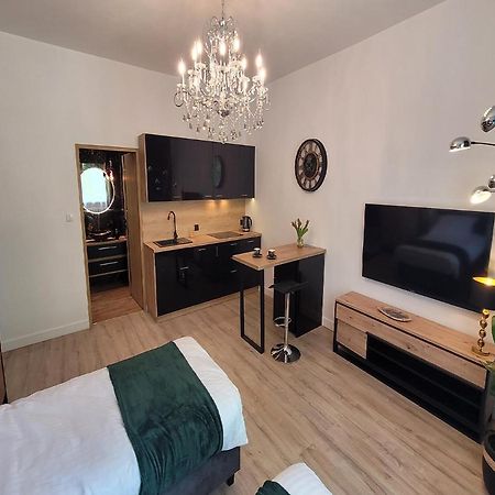 Good Day Apartment Centrum คาโตวีตเซ ภายนอก รูปภาพ
