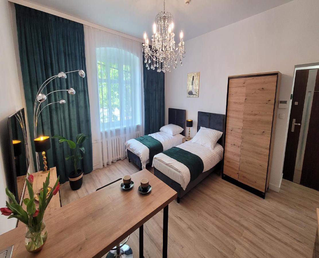Good Day Apartment Centrum คาโตวีตเซ ภายนอก รูปภาพ